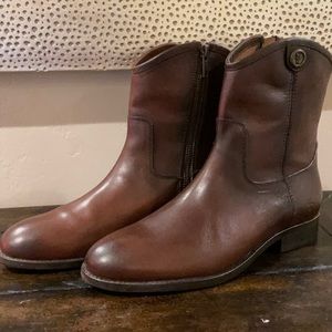 Women’s Frye Boots Melissa size 6.5